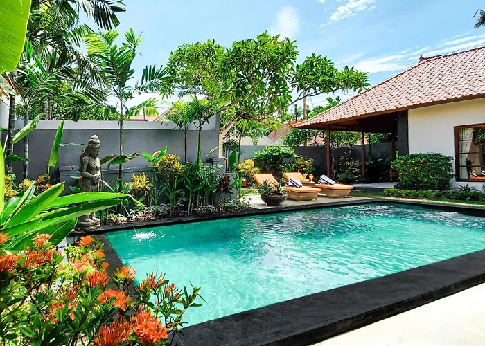Amaluna Iii 2br Private Pool Near Center Seminyak