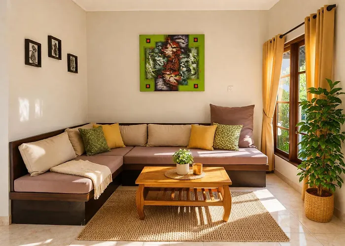 Amaluna Iii 2br Private Pool Near Center Villa