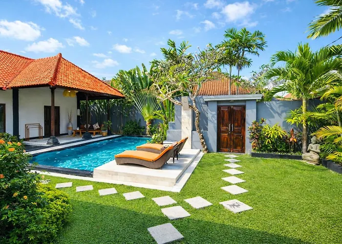 Amaluna Iii 2br Private Pool Near Center Villa
