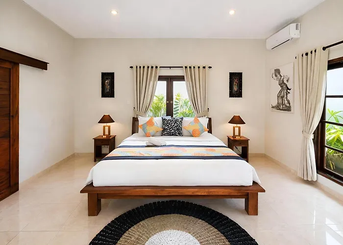 Amaluna Iii 2br Private Pool Near Center Villa Seminyak