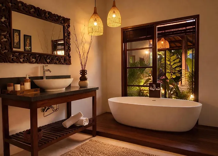 Villa Amaluna Iii 2br Private Pool Near Center