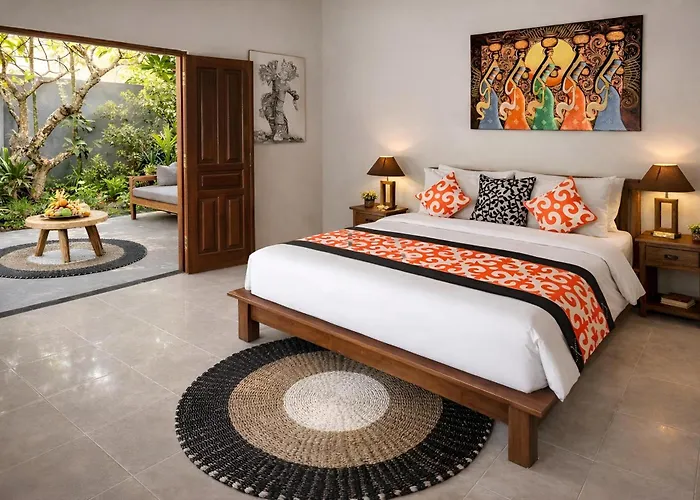 Amaluna Iii 2br Private Pool Near Center Villa Seminyak