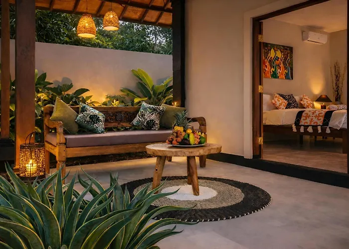 Villa Amaluna Iii 2br Private Pool Near Center